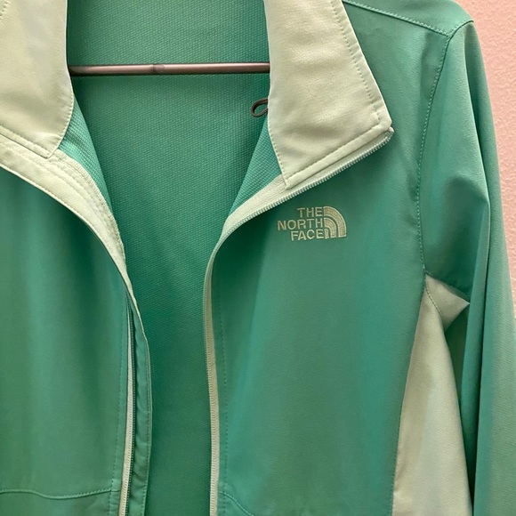 North Face Jacket - Picture 3 of 3